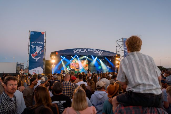 Picture: The crowd and stage at Tunarama's Rock the Bay concert