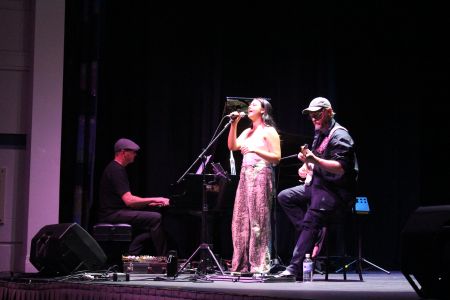 Jayde Whittaker with Guitarist Johnny Murray and on Grand Piano Bill Kannussaar at the 2025 Mayor's Variety Concert